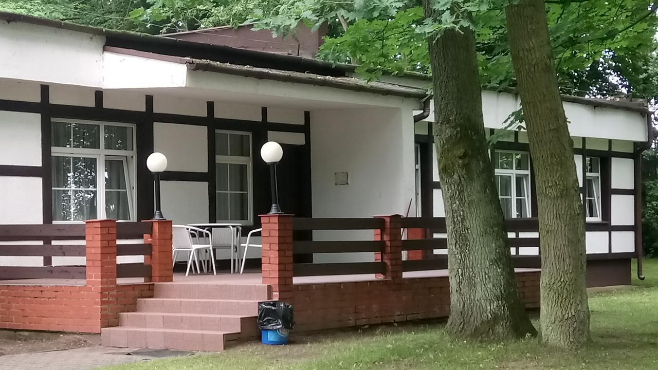 Hostel Dworek Osiecki Koral Osieki  Εξωτερικό φωτογραφία