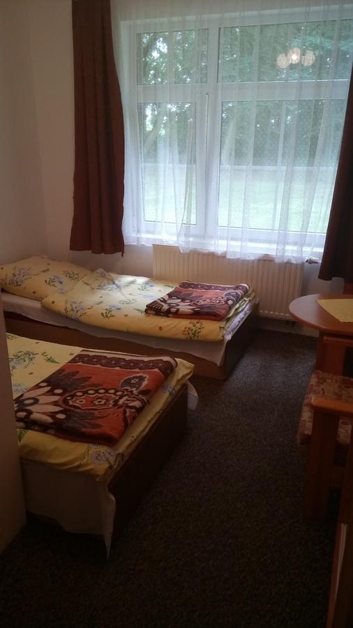 Hostel Dworek Osiecki Koral Osieki  Εξωτερικό φωτογραφία
